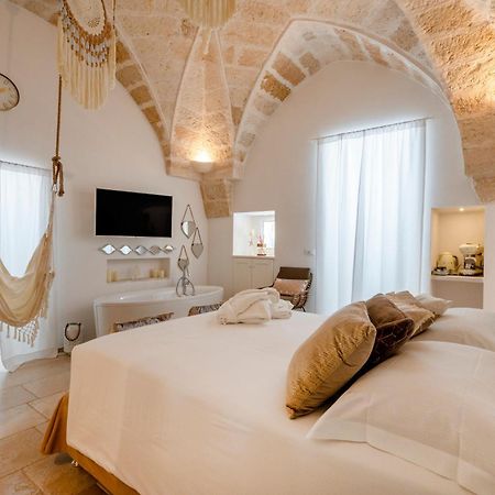 Apulia Charming Suites - Casa Rossa Suite Perla E Suite Corallo Savelletri Exteriör bild