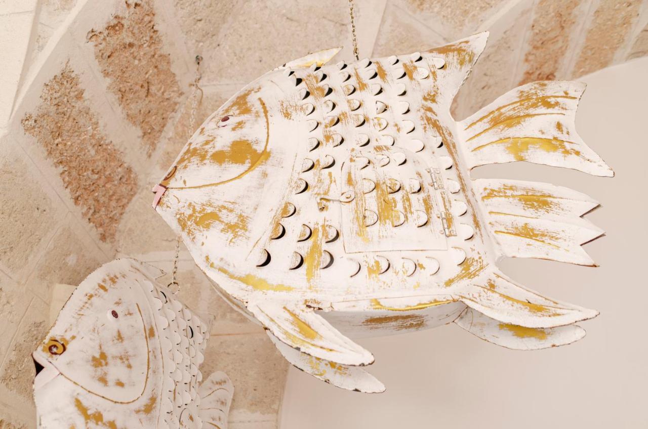 Apulia Charming Suites - Casa Rossa Suite Perla E Suite Corallo Savelletri Exteriör bild